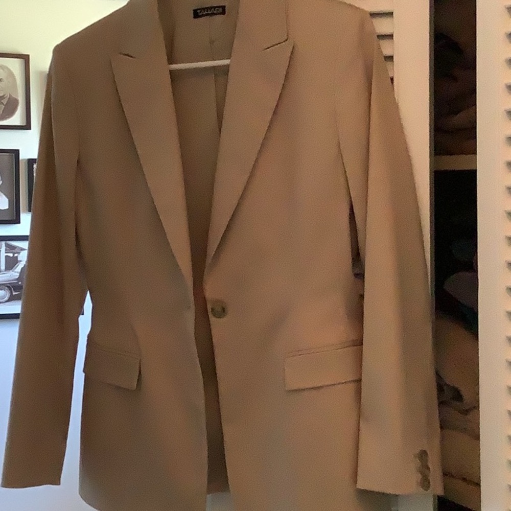 Tahari coat
